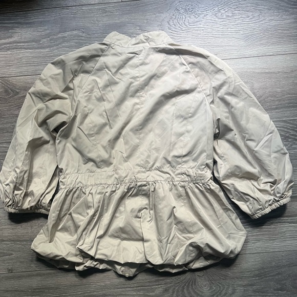 Banana Republic Cream Tan Bubble Hem Long Sleeve Rain Jacket Fall Size XL - Picture 9 of 9